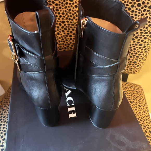 Coach boots/black/size 11 - Picture 3 of 4